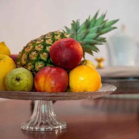 Shada's Pool & Jacuzzi Vilă Nea Iraklia