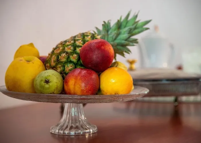 Shada's Pool & Jacuzzi Villa Néa Iráklia